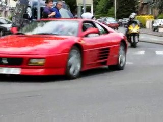 Défilé de voitures à Condé sur Noireau