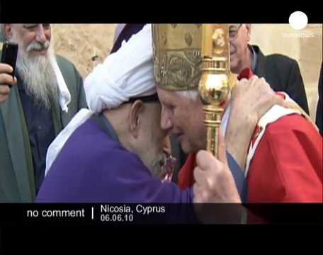 Benedict XVI meets Muslim leader in Cyprus - no comment