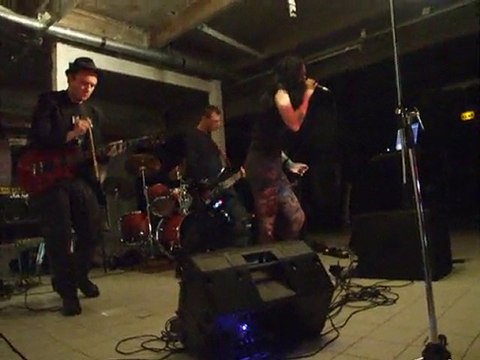 Les Modules Etranges - Cindy