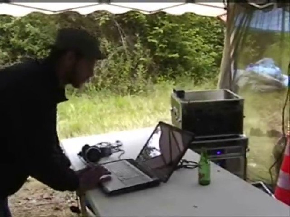 FAC party (assos 2 d1gos) live act  AntiCptik (KAOTEK)