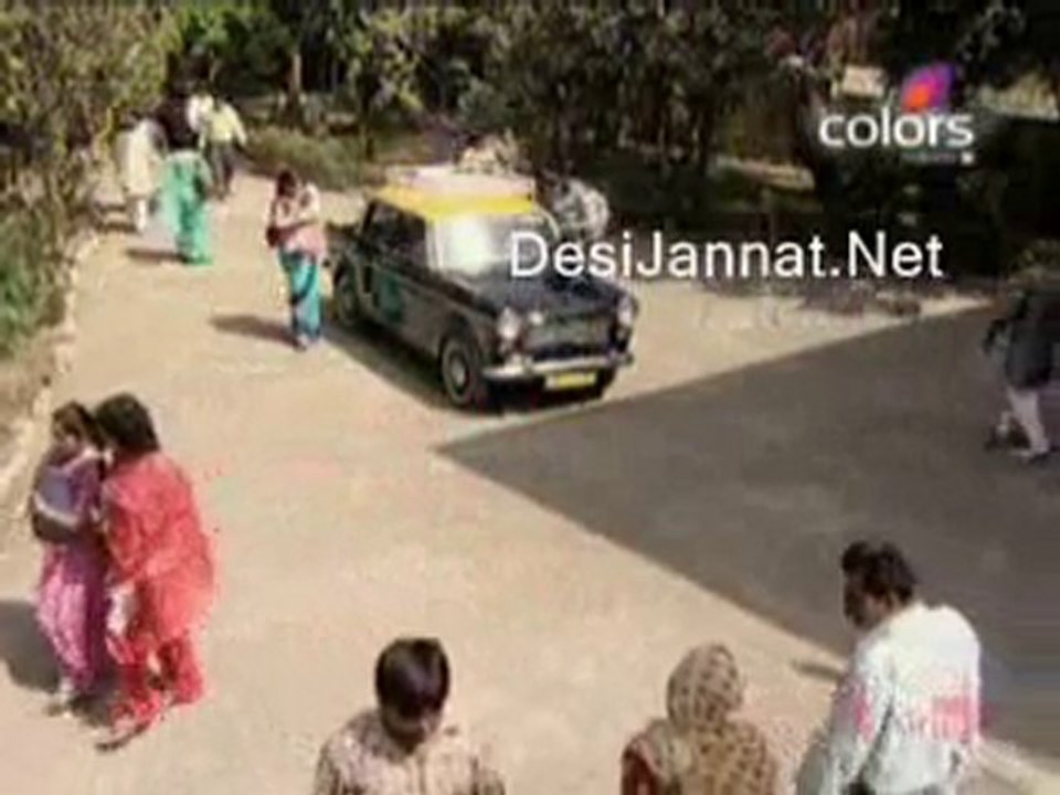 Thoda Hai Bas Thode Ki Zaroorat Hai - 7th june 2010pt3