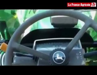 Tracteurs : le combat des compacts