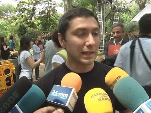 070610 Floquet de Neu, el gorila blanc