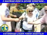 ALAPLI BELEDİYESİ'NDEN ÜCRETSİZ ÇİÇEK DAĞITIMI