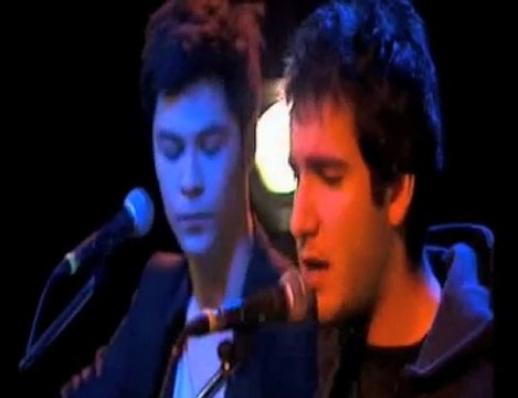 Les Polacks - Les Murs Ont Des Oreilles