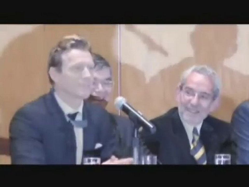 Magnús Scheving - PROTOS 2008 (3/4)