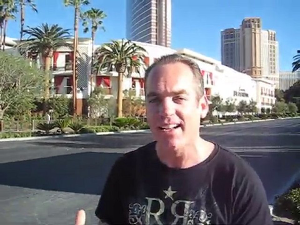 Las Vegas Wynn Hotel Tears Down Brand New $13M Entrance