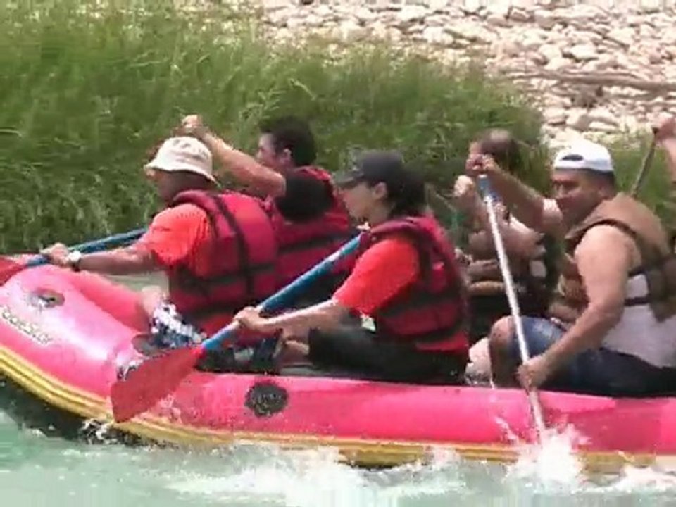 www.silifkehaberler.web.tr Silifke’de Rafting Heyecanı