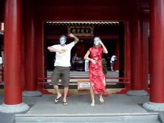 Where_the_hell_are_Coco_and_Flore_brouillons