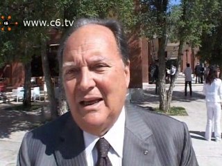 Confcommercio: "Speriamo che non si tassino i turisti"