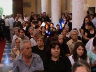 В Турции похоронили убитого викария