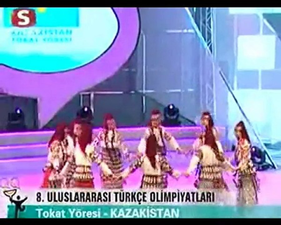 Kazakistan Tokat halk oyunu 8.Türkçe Olimpiyatı