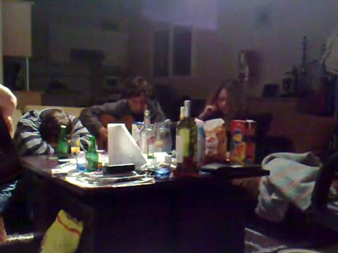 les freros et sandra et debo a l'appart tryo serremoi