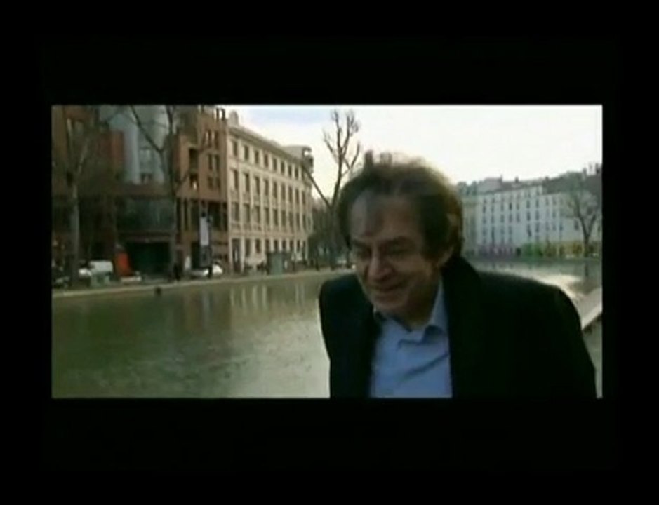 Alain Finkielkraut insulté