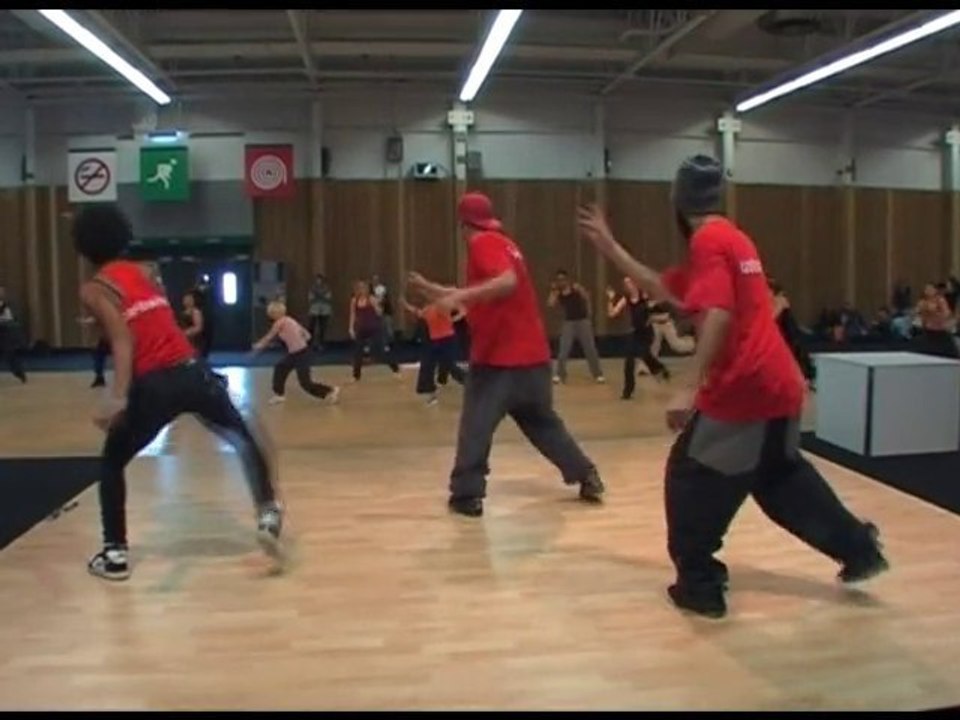 Cours de Dancehall Caribailes avec Stéphane,Jenny et Camel