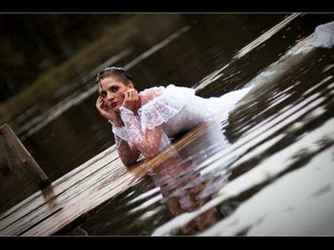 Pulmafotod - trash the dress