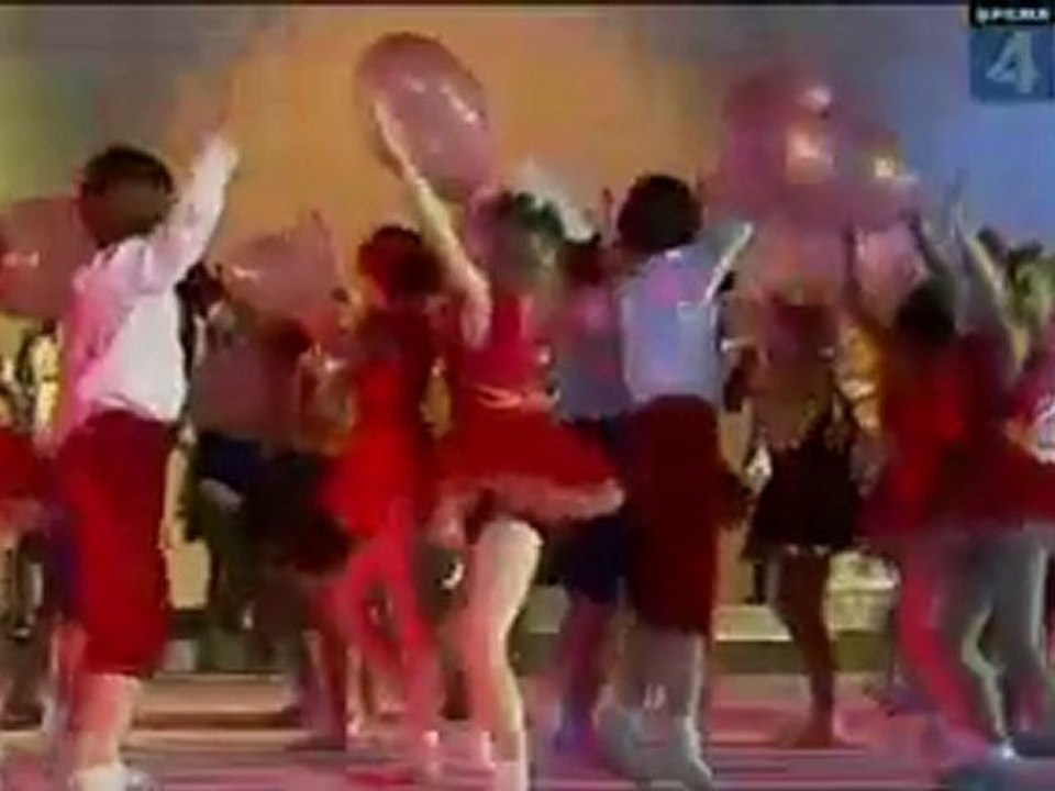 Dance Clip- Вместе весело шагать (Big Children's Choir)