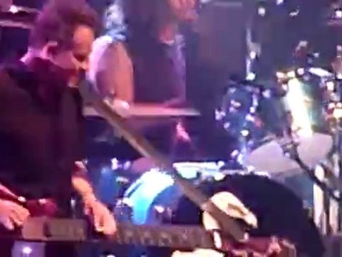 Them Crooked Vulture No One Loves me Neither I do