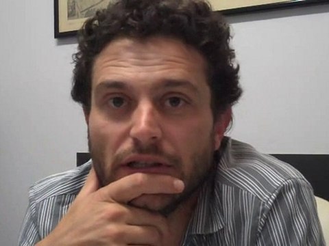 Ο Γιώργος Καραμίχος στο cosmo.gr 4