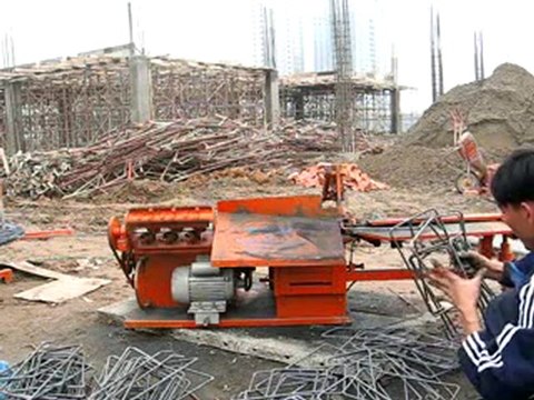 Rebar bender and cutter