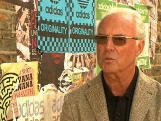 Mega-Stars in durchgeknallter Star Wars-Bar