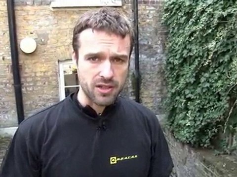 How to replace a Henry flexible vacuum hose