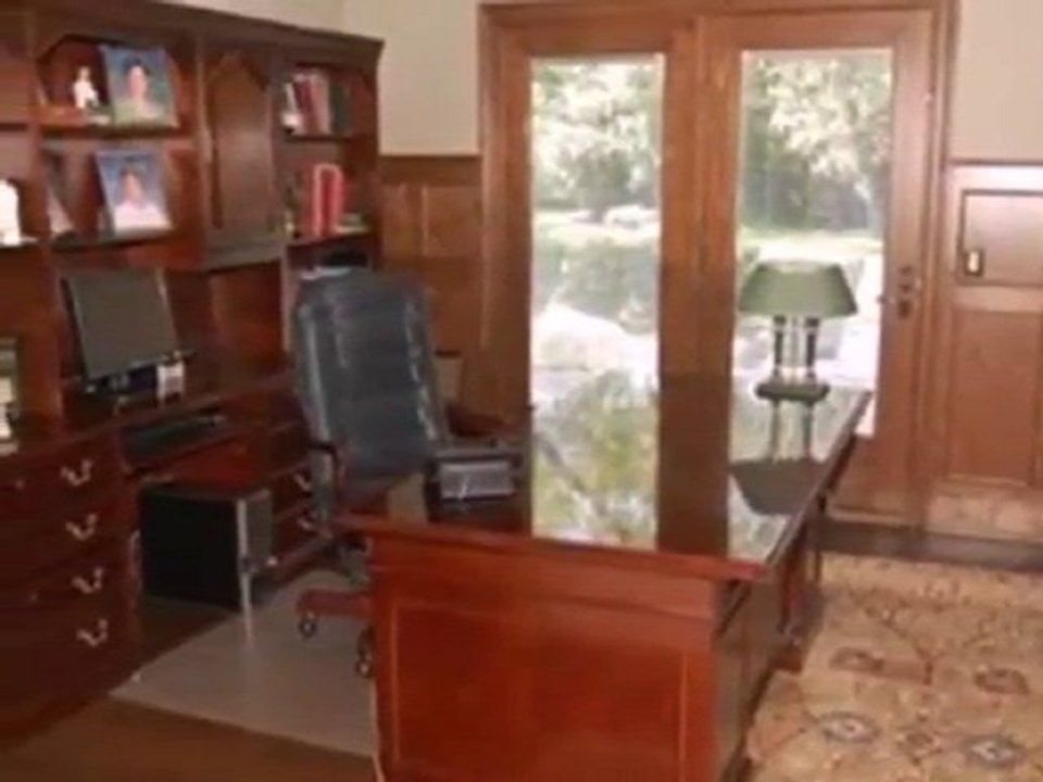 Homes for Sale - 552 Ridgemoor Dr - Willowbrook, IL 60527 -