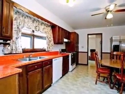 Homes for Sale - 5646 Bentley Ave - Clarendon Hills, IL 6051