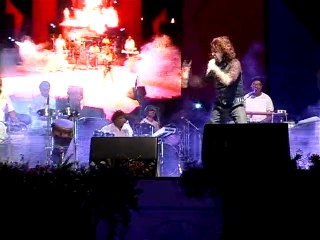 Sonu Nigam LIVE PERFORMANCE in Mumbai