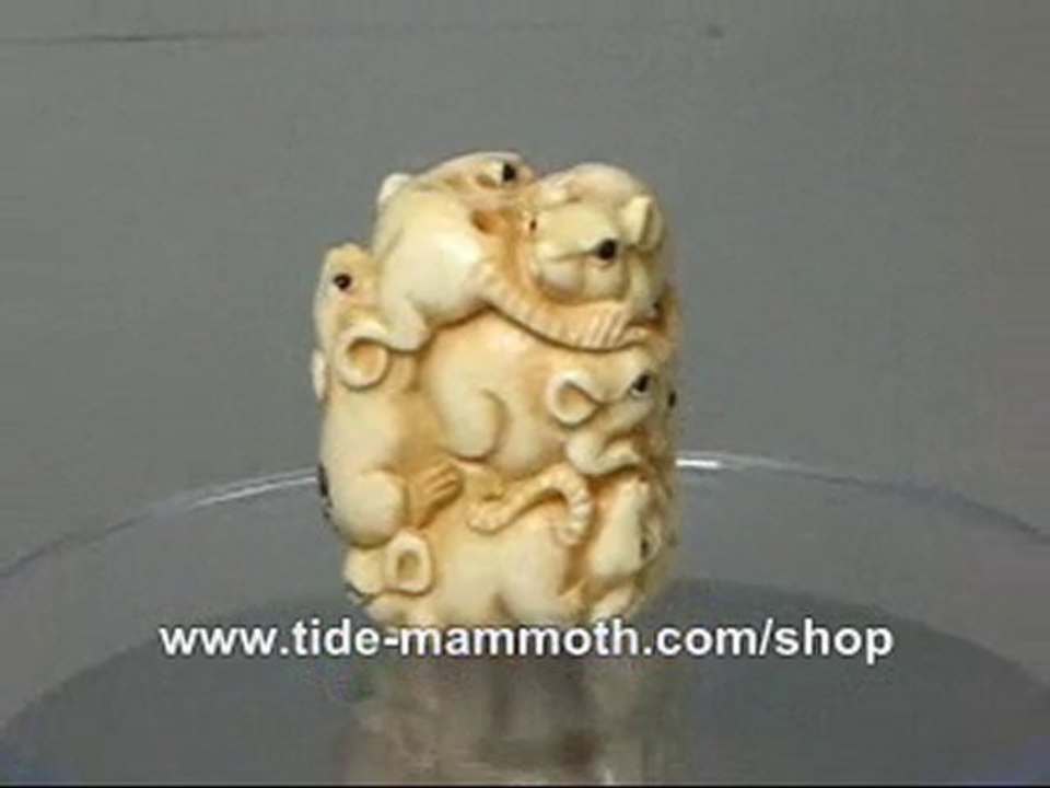mammoth ivory animal netsuke Group of Rats N3016