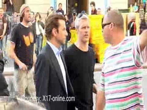 Bradley Cooper Dumps Renee Zellweger!!