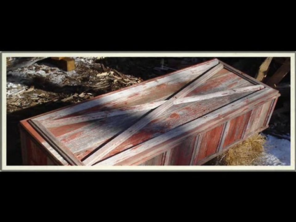 Wood caskets, Wooden caskets at Final Nail Caskets
