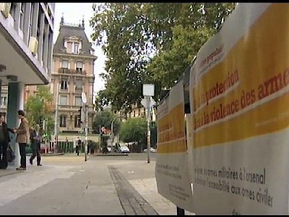 Les armes militaires à la maison: l'armée de milice suisse