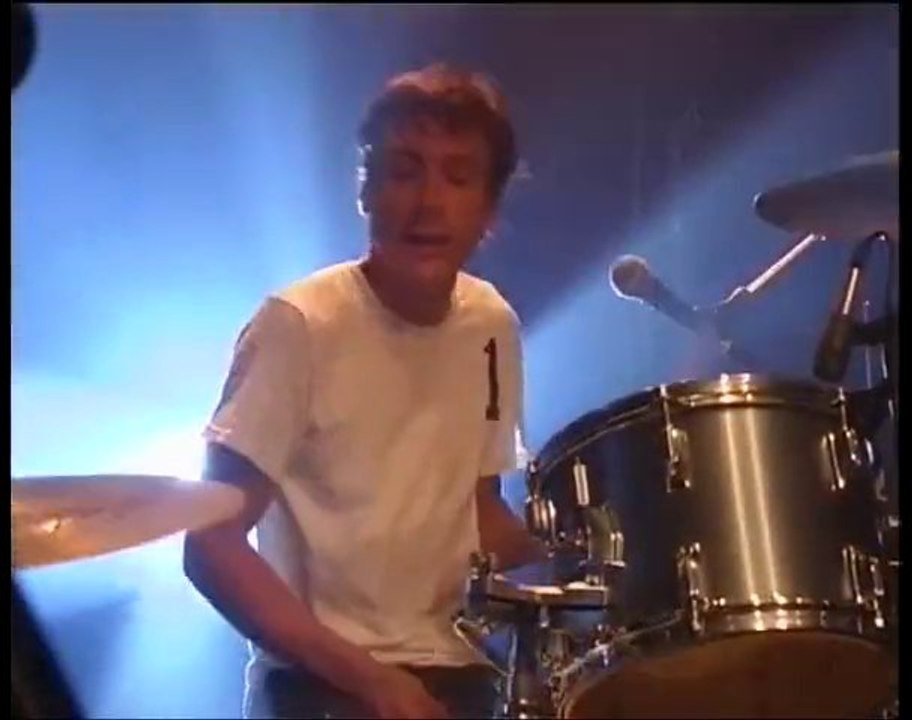 Love Is All - Live aux 3 éléphants 2010
