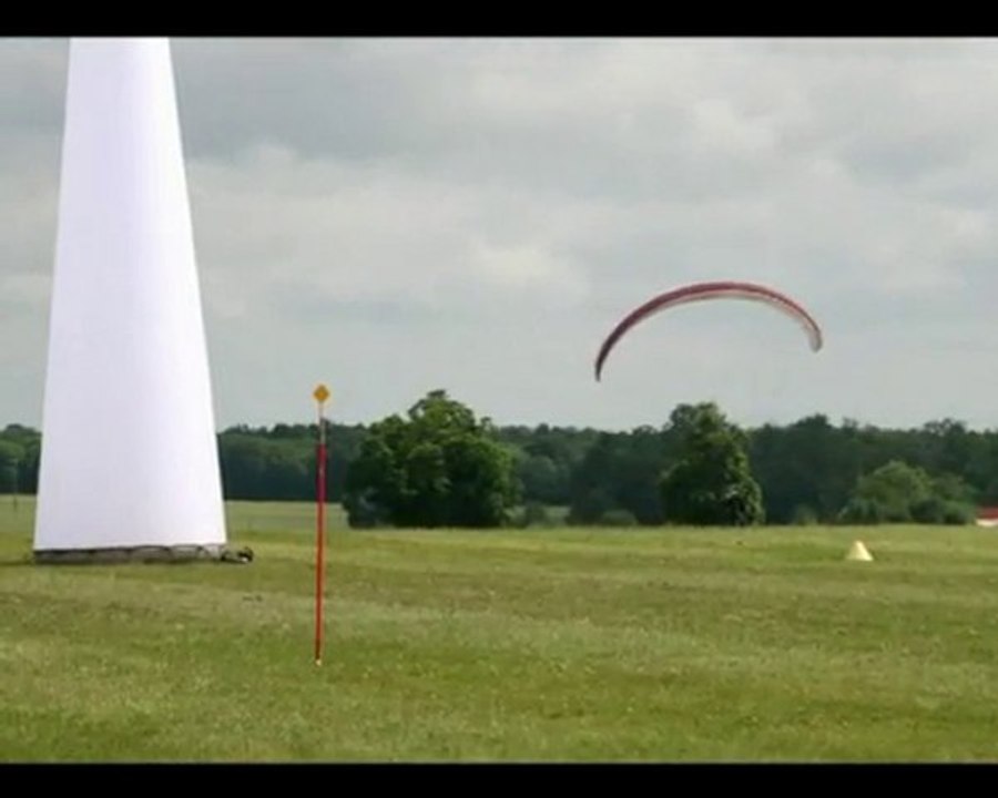 Paramoteur compétition: Mania "pylones"