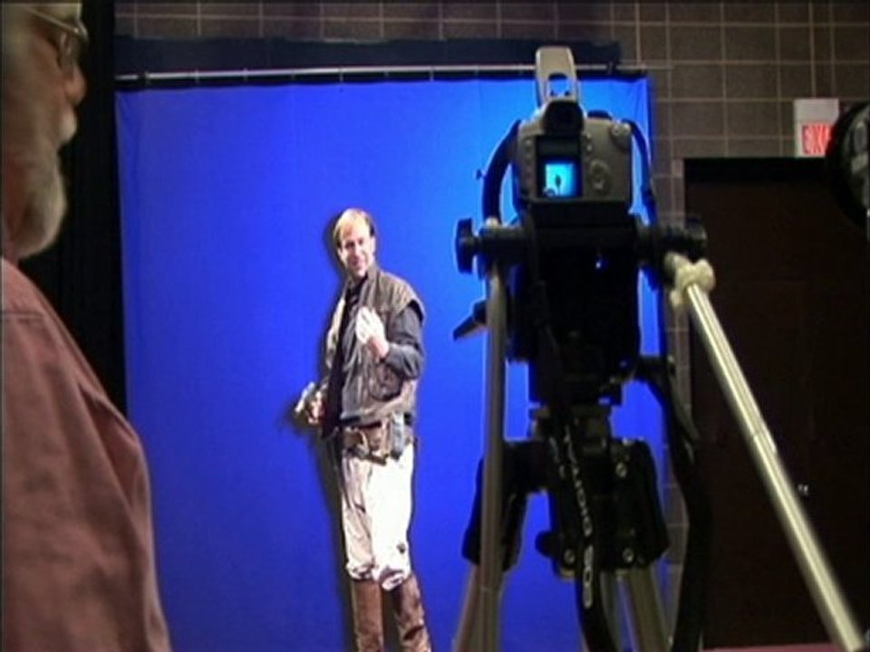 Lights Sabers Action 36: Slideshow Cantina & More