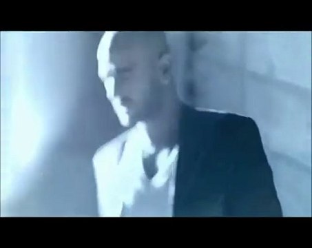 Soner Sarıkabadayı - Buz (Orjinal video klip)