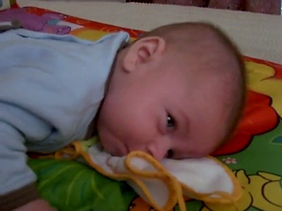 29 mai - A saint raphael - tapis d'éveil