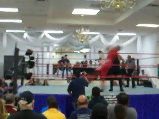 EWF 06/11/10 - Jarek Matthews vs. Jonas Albert Robinson