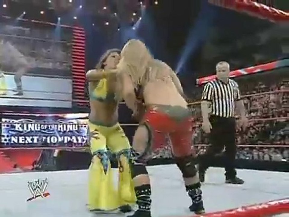 Mickie James Vs Beth Phoenix Raw Womens Championship