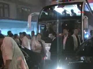 Başbakan erdoğan'a Güneysu'da Meşaleli Karşılama