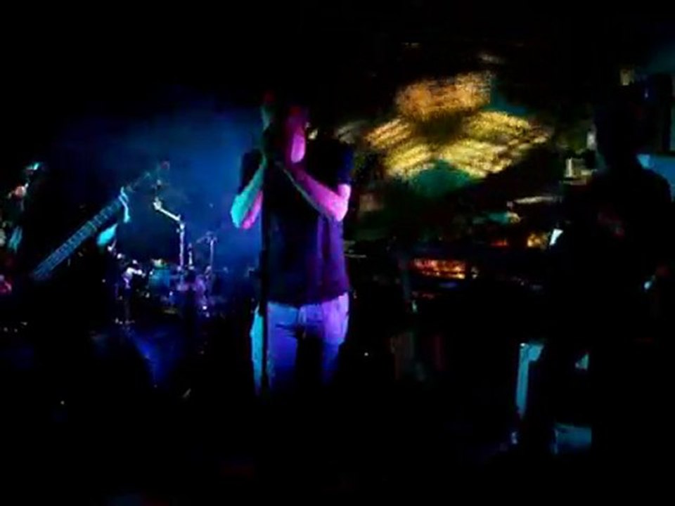 Pretext live in Semblançay, part two.