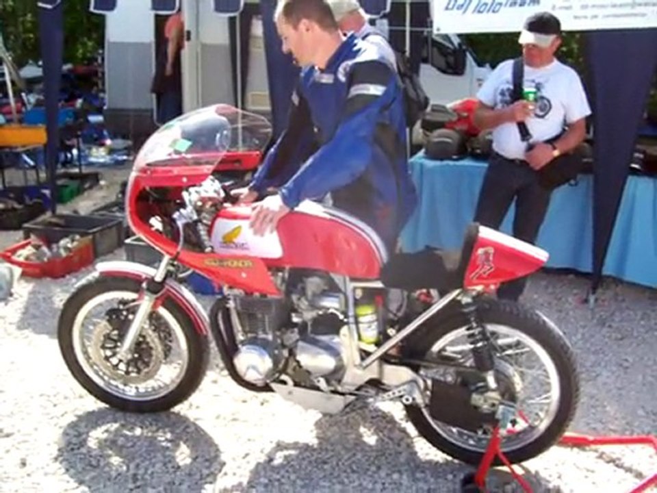 Coupes moto-légende 2010 à Dijon