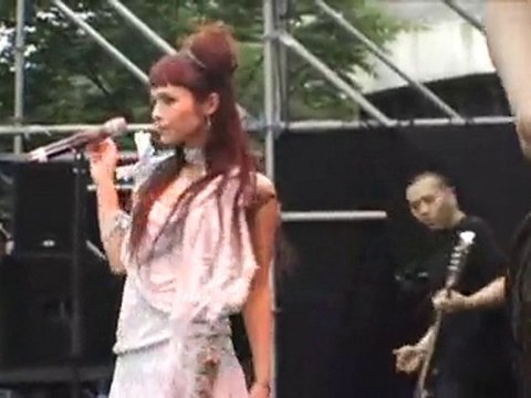 OLIVIA inspi' REIRA - NANA SPECIAL STREET LIVE