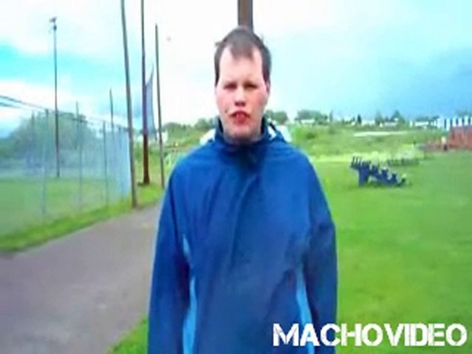 Meest idiote tv verslaggever ooit