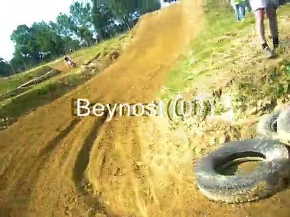 Beynost's lap