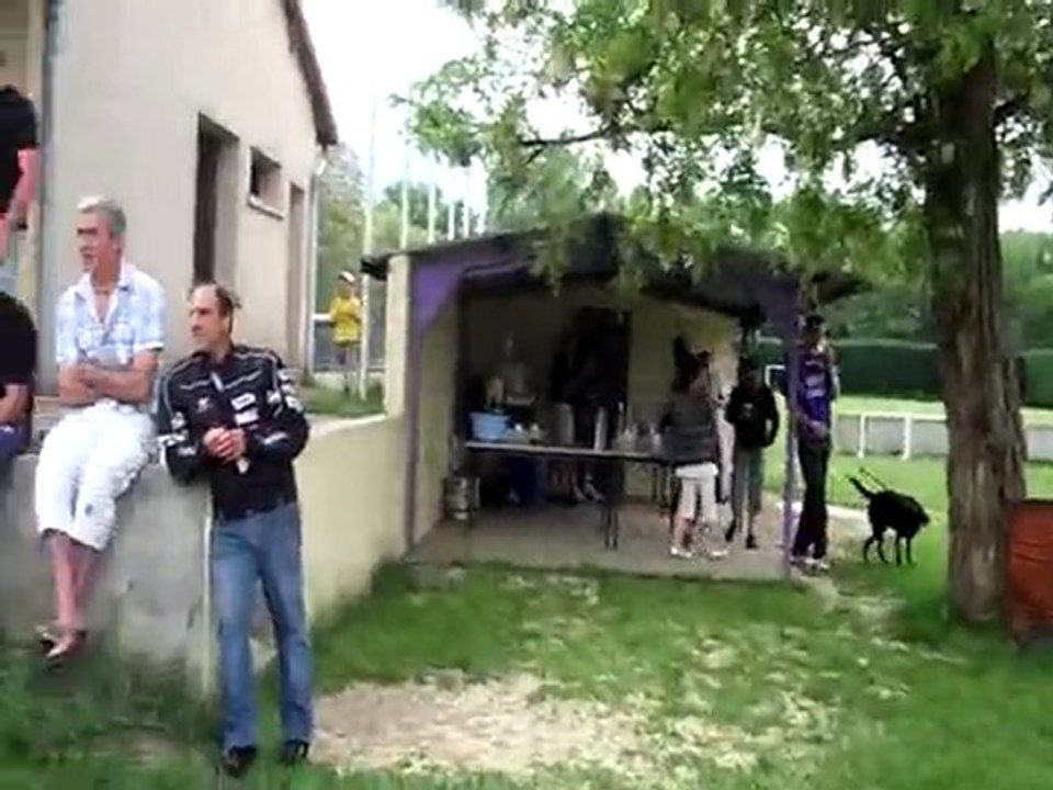 6 juin 2010 :VEZEZOUX 3-1 AVA  : fin du match.