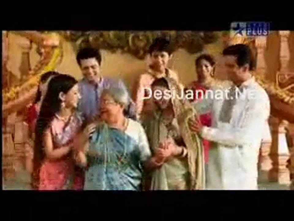 Star Parivaar Awards 2010  Red Carpet - 13th june 10 pt1