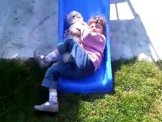 pauline et enya sur tobbogan