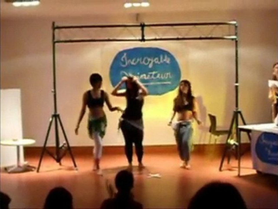 Bafa - FETES ET SPECTACLES - Grande Mottes Avril 2010 part 2